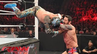 Watch The Lucha Dragons vs. Sheamus & King Barrett: WWE Raw, November 2, 2015 Video