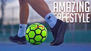 Watch Amazing Football Freestyle Video