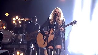 Watch Carrie Underwood - Smoke Break - CMA's 2015 Video