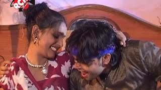 Watch Hila Dola Ke Marle Maja || Bhojpuri Hot Songs || Dharmender Chouhan Video