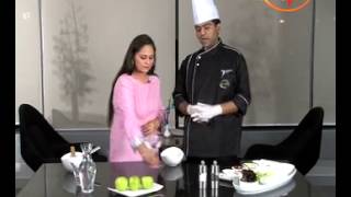 Watch Strawberry - Melon Summer Salad Recipe Video