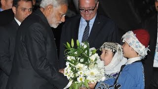 Watch PM Modi arrives at Antalya International Airport in Turkey for G-20 Summit Video