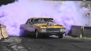Watch BIGV8 COLOURED SMOKE BURNOUT AT TREAD CEMETERY 2 LARDNER PARK Video