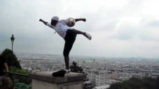 Watch Most Amazing Football Stunts Video