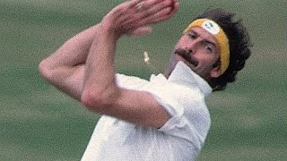 Watch TOP 10 Killer Fast Bowlers in History Video