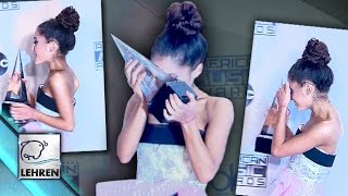 Watch AMA 2015: Ariana Grande FREAKS Out In The Press Room Video