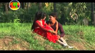 Watch New Bhojpuri Hot Song || Chala Na Utar Ke Odhaniya || Sumit Sagar Video