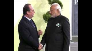 Watch PM Modi arrives at Le Bourget for Climate Summit Video