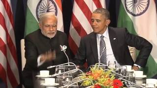 Watch PM Modi meets US President Barack Obama in Paris Video