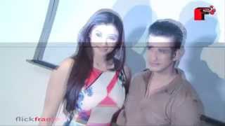 Watch Sharman Joshi and Daisy Shah Promote Hate Story 3 at Thakur College Video