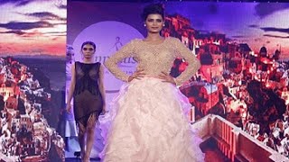 Watch Sonali Raut Walks The Ramp For a Fundraising NGO Video