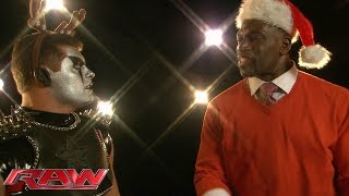 Watch Titus O'Neil decks Stardust's halls: WWE Raw, November 30, 2015 Video