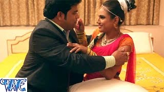 Watch Jija Ji Chumma Let Me - Leija Gawana Kaike - Punit Anand - Bhojpuri Hot Songs 2015 Video