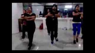 Watch Don Omar "DANZA KURUDO" ZUMBA fitness Dance by KUNAL- DanceFlooR StudiO Video