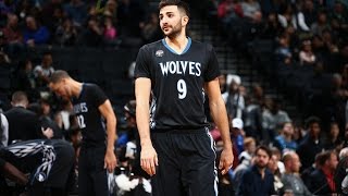 Watch NBA: Ricky Rubio gets fancy with the sweet dimes! Video