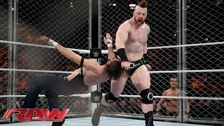 Watch Dean Ambrose vs. Sheamus - Steel Cage Match: WWE Raw, December 21, 2015 Video