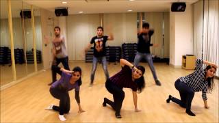 Watch Dance Choreography on Chittiyaan Kalaiyaan - Roy Video