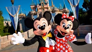 Watch British Muslim Family Stopped From Going To Disneyland Video