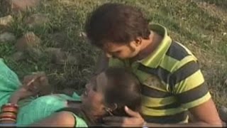 Watch Odhani Bijha Ke Chauri Khube Maja ||  New Bhojpuri Hot Song || Jhuna Pandey Video