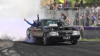 Watch JAILB8 V8 COMMODORE BURNOUT AT TREAD CEMETERY 2 LARDNER PARK Video