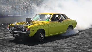 Watch DRIBLZ V8 CELICA BURNOUT AT TREAD CEMETERY 2 LARDNER PARK Video