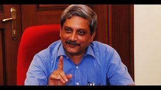 Watch Pathankot Attack: Defence Minister Parrikar holds high-level meeting Video