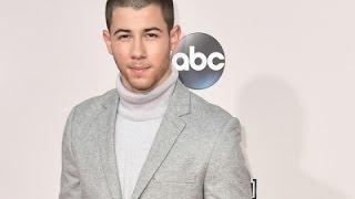 Watch Stars Flock to Topman Show Video