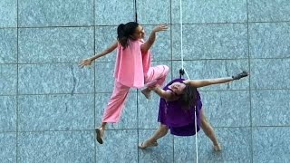 Watch Shraddha Kapoor's SHOCKING AERIAL STUNT VIDEO Video