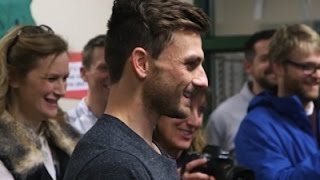 Watch Vikings' Blair Walsh Thanks Kids for Letters Video