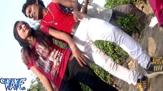 Watch Delhi Ke Mal Hiya Ae Babuaa || Gazipur Me Goli Chali || Bhojpuri Hot Songs Video