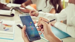 Watch Samsung Galaxy Note5 Finally Launched in India | Priced at Rs 51,400 Video