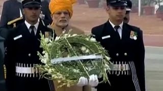 Watch 67th Republic Day: President, PM pay tributes to martyrs at India Gate Video