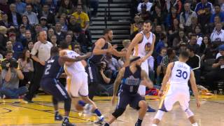 Watch NBA: Klay Thompson Lights Up the Mavericks for 45 Points Video