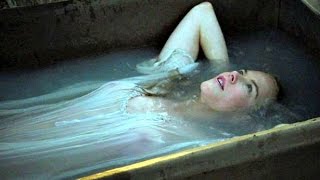 Watch Queen Of The Desert - Nicole Kidman Flashes N!pples In Bath Scene Video