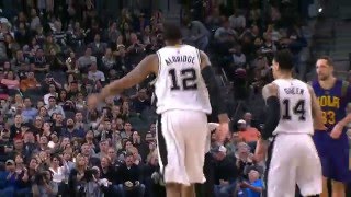 Watch NBA: LaMarcus Aldridge Drops Season-High 36 Points Video