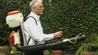 Watch FL Residents Take Steps to Prep Against Zika Video