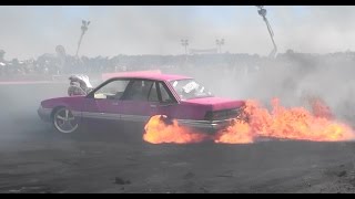 Watch TIP INS & QUALIFYING BURNOUT HIGHLIGHTS AT UBC 8 BALLARAT Video