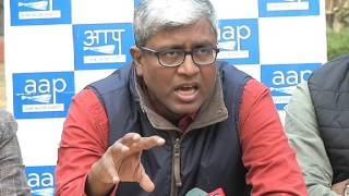 Watch Delhi Police defiance of the SC to provide protection to journalists & People at Patiala House Court Video