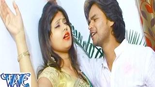 Watch Rate Diya Butake | Holi Ke Rang Labhar Ke Sang | Raju Singh | Bhojpuri Holi Song Video