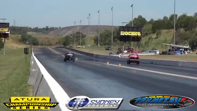 Watch SHAF300 UNIQUE CAR WASH RX3 9.10 @138 MPH SYDNEY DRAGWAY Video
