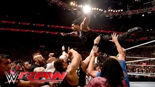 Watch Roman Reigns sparks a chaotic brawl with Triple H: Raw, March 28, 2016 Video