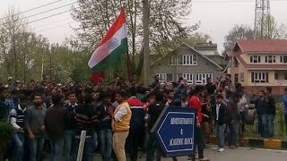 Watch Unrest In NIT - HRD Ministry Sends Team At Srinagar Campus: NIT Srinagar Unrest Video