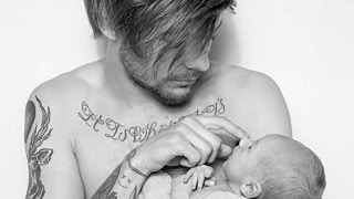 Watch Louis Tomlinson Proves His Baby Is REAL! Bye Haters Video