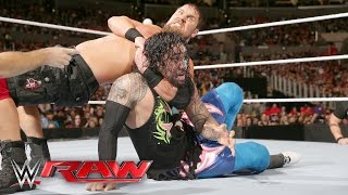 Watch The Usos vs. The Social Outcasts - No. 1 Contenders' Tag Team Tournament: Raw, April 11, 2016 Video