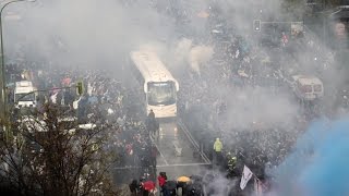 Watch Increible recibimiento a los jugadores del Real Madrid vs Wolfsburgo Champions League 2016 Video