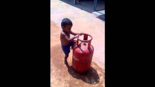 Watch whatsapp funny videos 2015 2016 - small baby try to take cylinder - whatsapp funny videos Video