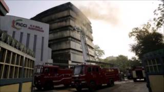 Watch India fire destroys natural history museum in Delhi Video