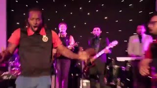 Watch IPL 2016- Virat Kohli And Chris Gayle break Dance at Royal Challengers Bangalore last night party Video