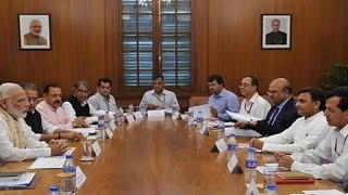 Watch Modi meets Chief Minister's of drought hit states Video