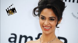 Watch Mallika Sherawat Not Married, Azhar Gets Angry Video
